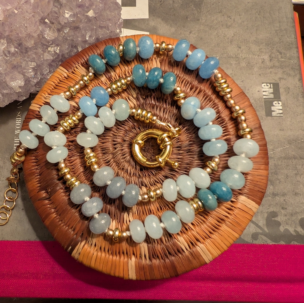 Blue and Gold Beaded Necklace - Picture 4 of 8